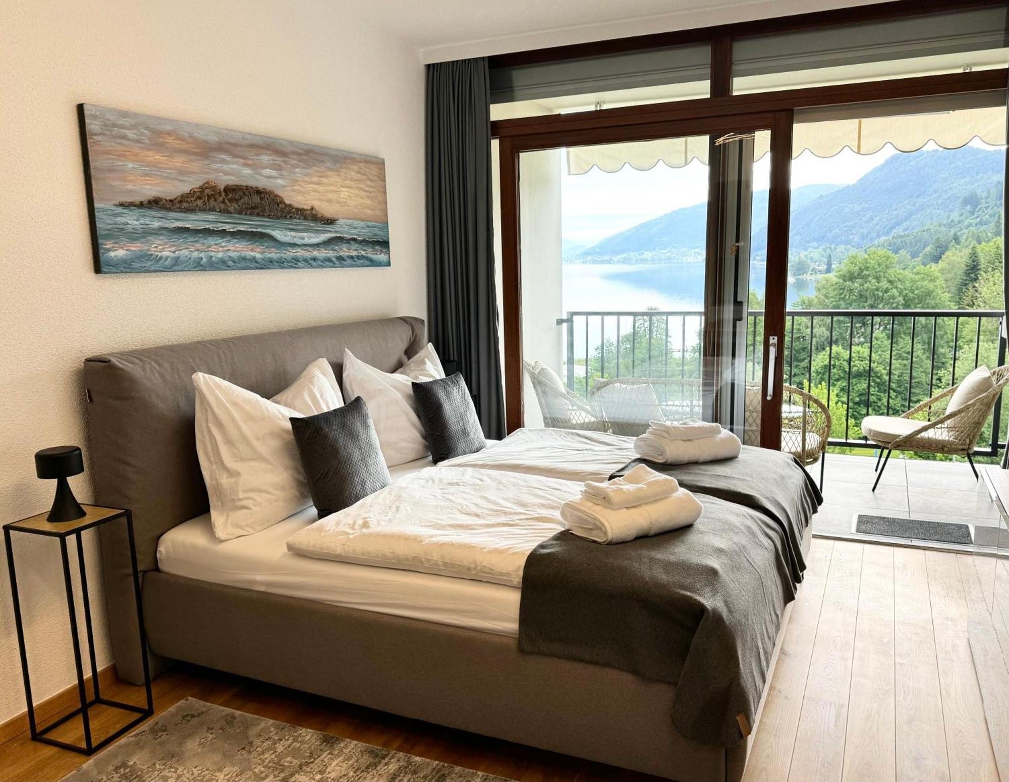 Apartment Am Ossiacher See Mit Seeblick Landskron Esterno foto